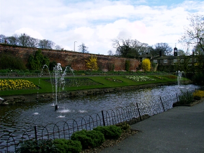 Canal Gardens